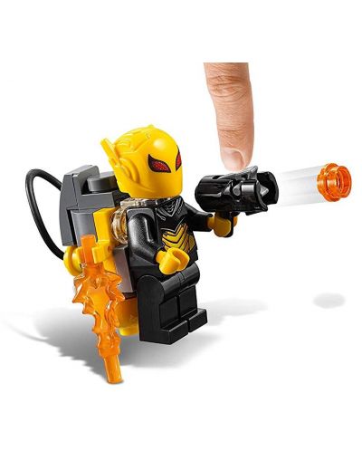 Конструктор Lego DC Super Heroes - Batman Mech vs. Poison Ivy Mech (76117) - 1