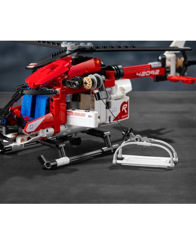 Конструктор Lego Technic - Спасителен хеликоптер (42092) - 9
