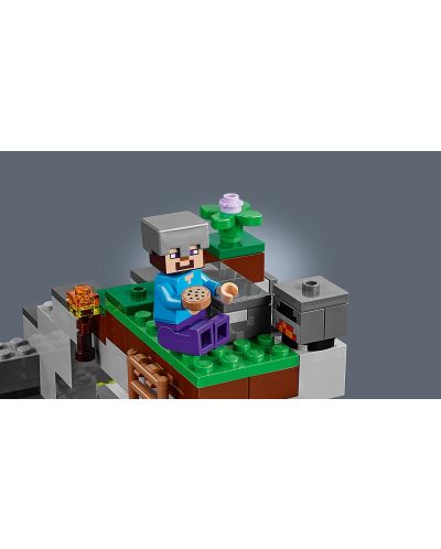 Конструктор Lego Minecraft - Пещерата на зомбитата (21141) - 4