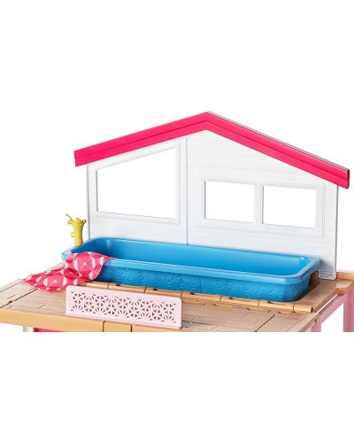 Двуетажна къща на Barbie от Mattel – Обзаведена, с дръжка за носене - 5