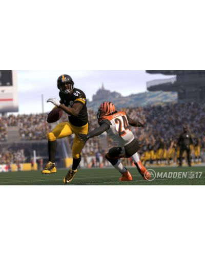 Madden NFL 17 (Xbox One) - 5