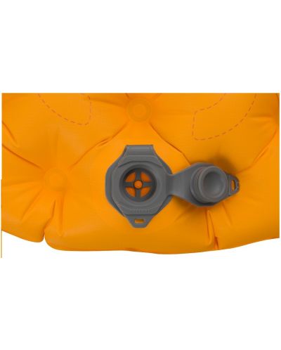 Надуваема постелка Sea to Summit -  UltraLight Insulated, 183 х 55 cm, оранжева - 9