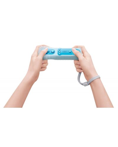 Nintendo Wii U Remote Plus - Blue - 3