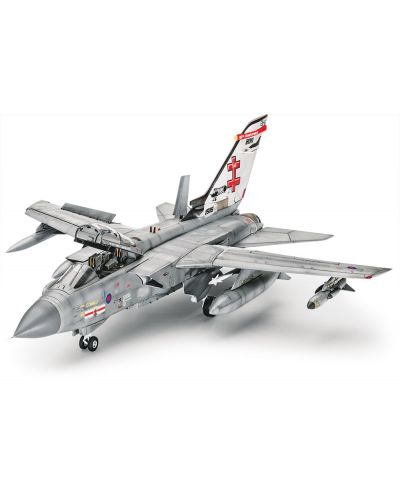 Сглобяем модел Revell - Панавия Торнадо GR.4