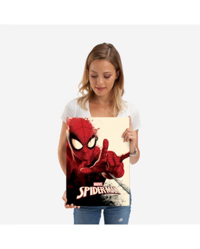 Метален постер Displate - Spider Man - Peter Parker - 2