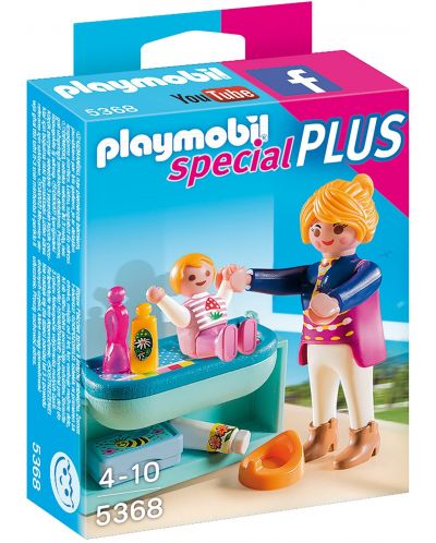 Фигурки Playmobil Special Plus - Майка с дете и маса за преобличане