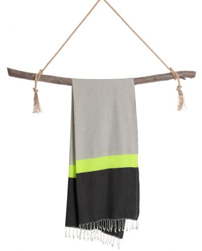 Памучна кърпа в кутия Hello Towels - Neon, 100 х 180 cm, зелено-черна - 3