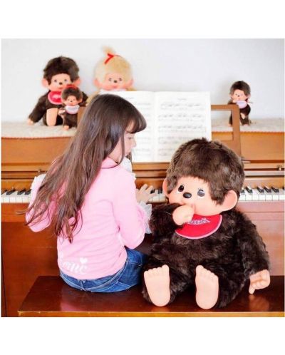 Плюшена играчка Monchhichi - Маймунка момченце с червен лигавник, 80cm - 3