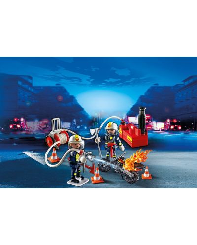 Комплект фигурки Playmobil - Пожарникари с водна помпа - 3