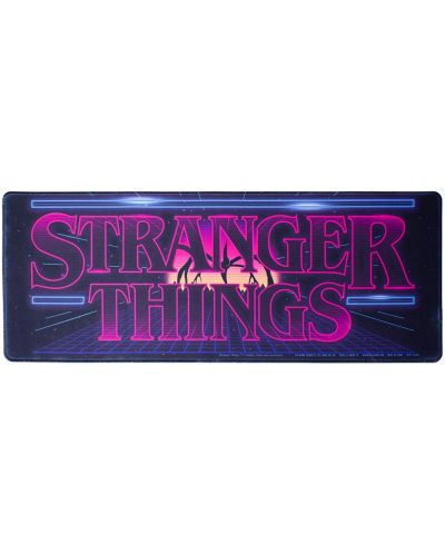 Подложка за бюро Paladone Television: Stranger Things - Arcade Logo - 1