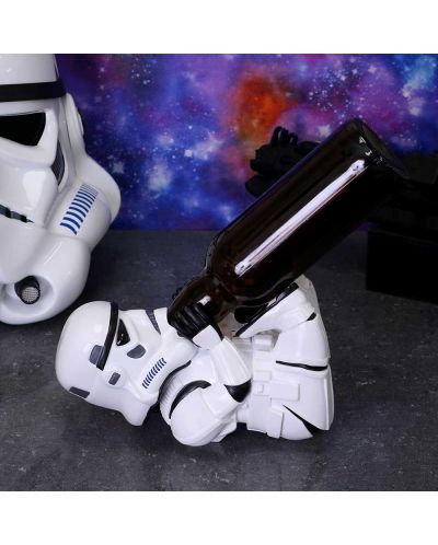 Поставка за бутилка Nemesis Now Movies: Star Wars - Stormtrooper Guzzler, 14 cm - 7