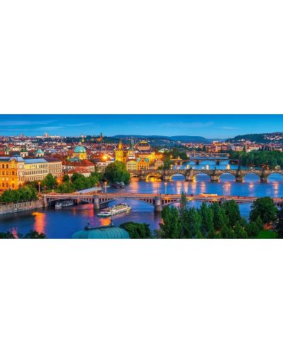 Панорамен пъзел Castorland от 600 части - Прага през нощта - 2
