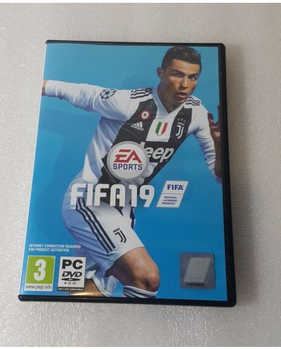 FIFA 19 (PC) + подарък албум Panini 365 - 2019 (разопакован) - 3