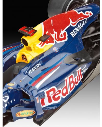 Сглобяем модел на болид Revell - Red Bull Racing RB8, Vettel RB8 (07074) - 2