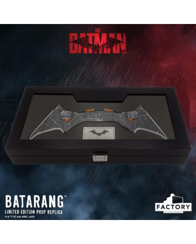 Реплика Factory DC Comics: Batman - Batarang (Limited Edition), 36 cm - 9