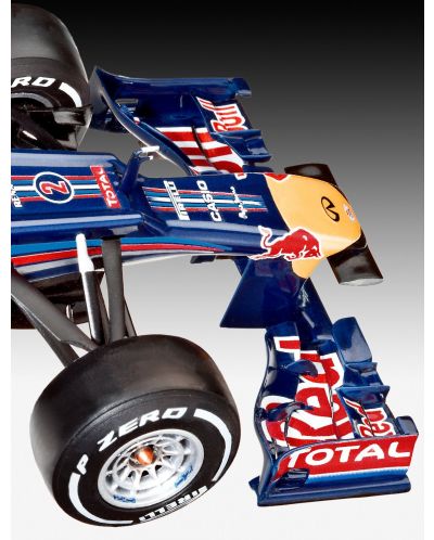 Сглобяем модел на болид Revell - Red Bull Racing RB8 Mark Webber (07075) - 5
