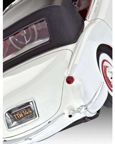 Сглобяем модел на автомобил Revell - '53 Corvette Roadster (07067) - 6