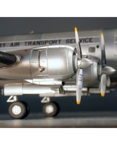 Сглобяем модел на военен самолет Revell -  Lockheed C-121C Constellation (04269) - 4