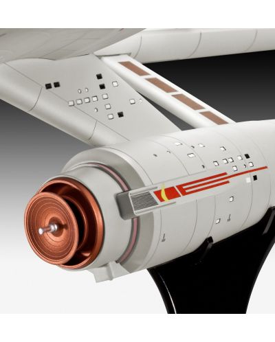 Сглобяем модел на космически кораб Revell Star Trek - U.S.S. Enterprise (04880) - 3