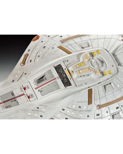Сглобяем модел на космически кораб Revell Star Trek - U.S.S. Voyager (04801) - 7