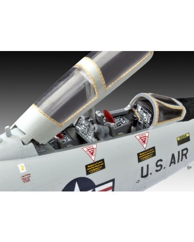 Сглобяем модел на военен самолет Revell -  F-101B VOODOO (04854) - 4