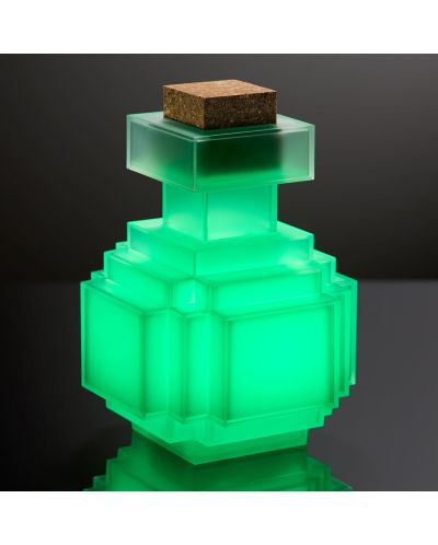 Реплика The Noble Collection Games: Minecraft - Illuminating Potion Bottle - 8