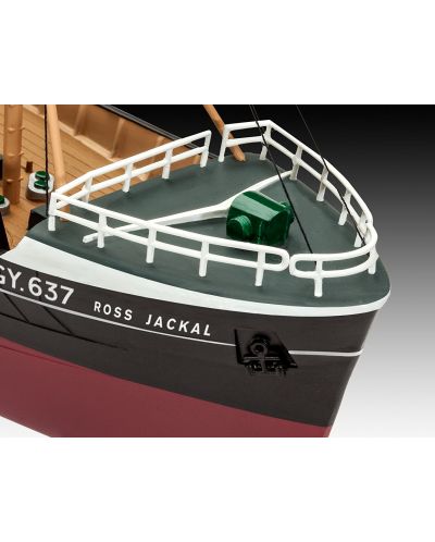 Сглобяем модел Revell - Риболовен кораб North Sea Trawler (0524) - 8