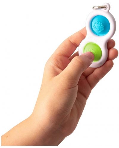 Сензорна играчка-ключодържател Tomy Fat Brain Toys - Simple Dimple, синя/зелена - 3