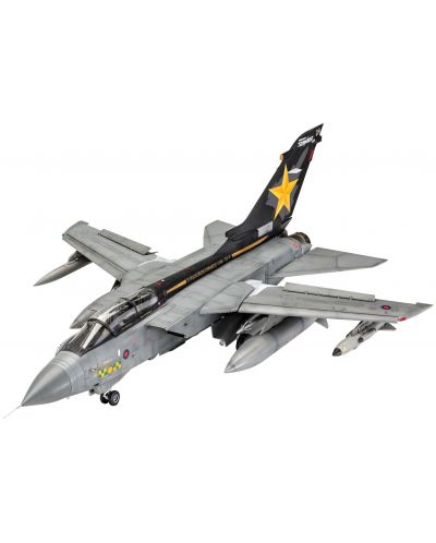 Сглобяем модел Revell Военни: Самолети - Tornado GR.4 Farewell - 1