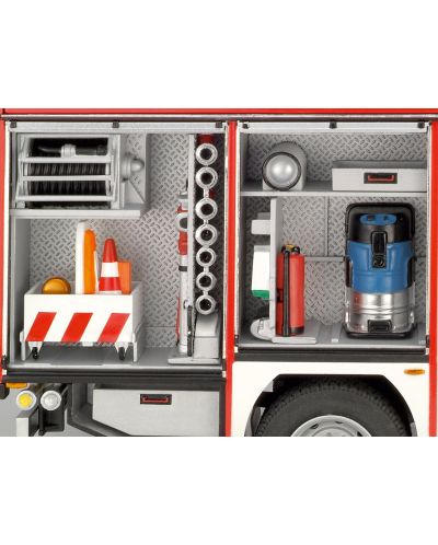 Сглобяем модел Revell Съвременни: Камиони - Пожарникарски камион Schlingmann HLF 20 Varus 4x4 - 5