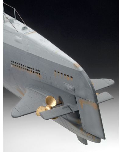 Сглобяем модел Revell Военни: Подводница - Type XXI - 3