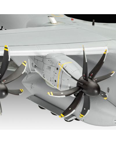 Сглобяем модел Revell Съвременни: Самолети - Айрбъс А400М Атлас - 3