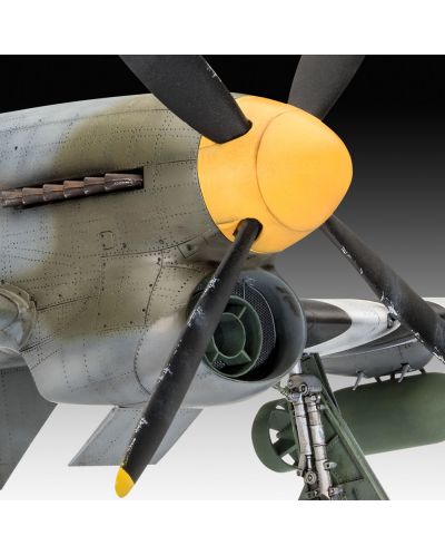 Сглобяем модел Revell Военни: Самолети - Хаукър Темпест V - 3
