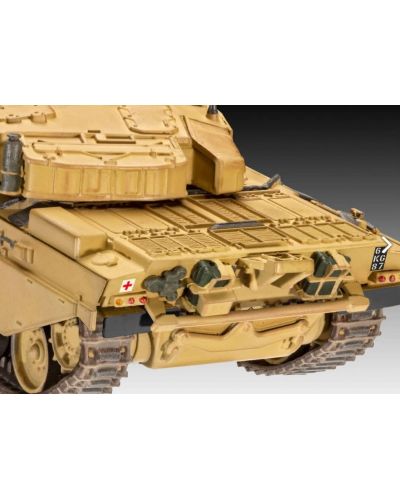 Сглобяем модел Revell Военни: Танкове - Challenger 1 - 3