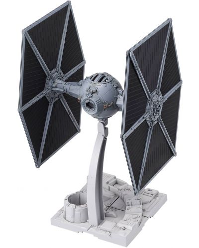 Сглобяем модел Revell Космически: Star Wars - TIE - 1
