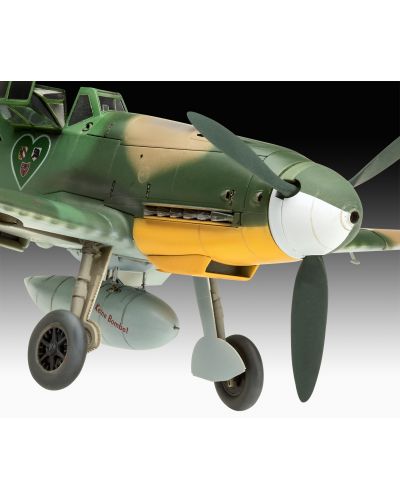 Сглобяем модел Revell Военни: Самолети - Месершмит Bf109 G-2/4 - 2
