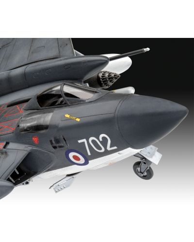 Сглобяем модел Revell Военни: Самолети - Британски изтребител FAW 2 - 2