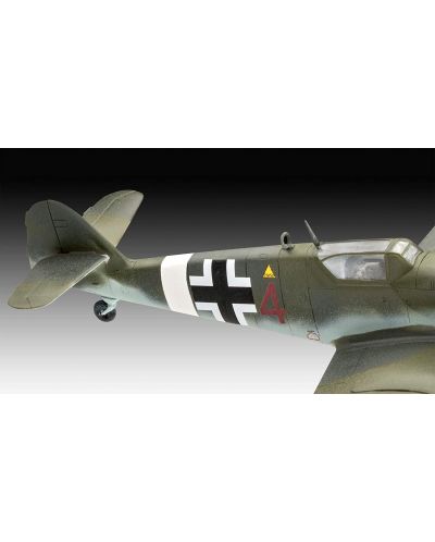 Сглобяем модел Revell Военни: Самолети - Bf109 G-10 & Spitfire Mk. V - 3