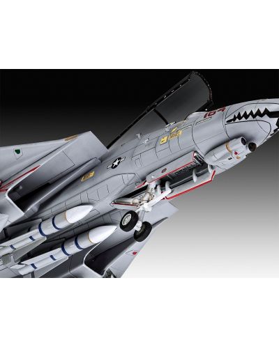 Сглобяем модел Revell Военни: Самолети -  F-14D Super Tomcat - 2