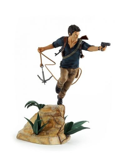 Фигура Uncharted 4: A Thief's End - Nathan Drake, 30 cm - 1