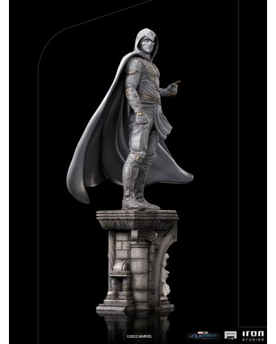 Статуетка Iron Studios Marvel: Moon Knight - Moon Knight, 30 cm - 6