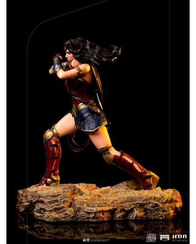 Статуетка Iron Studios DC Comics: Justice League - Wonder Woman, 18 cm - 2