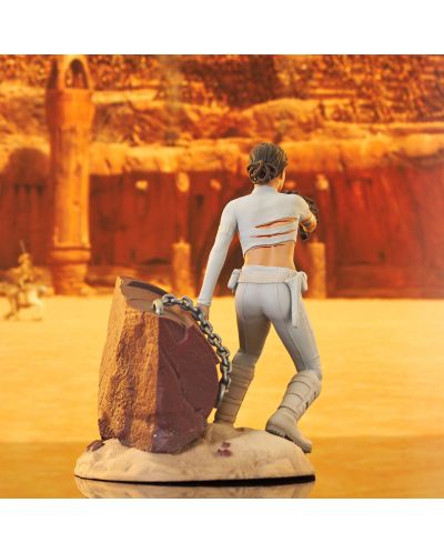 Статуетка Gentle Giant Movies: Star Wars - Padme Amidala (Episode II) (Premier Collection), 23 cm - 5