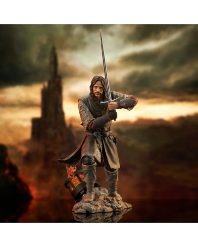 Статуетка Diamond Select Movies: The Lord of the Rings - Aragorn, 25 cm - 6