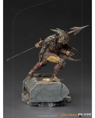Статуетка Iron Studios Movies: Lord of The Rings - Armored Orc, 20 cm - 2