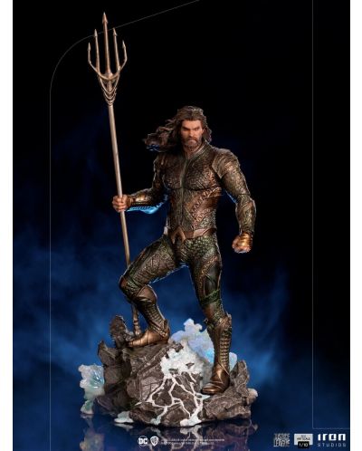 Статуетка Iron Studios DC Comics: Justice League - Aquaman (Zack Snyder's Justice League), 29 cm - 2