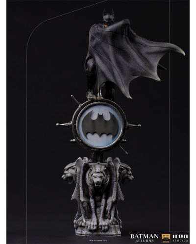 Статуетка Iron Studios DC Comics: Batman - Batman (Batman Returns) (Deluxe Version), 34 cm - 2