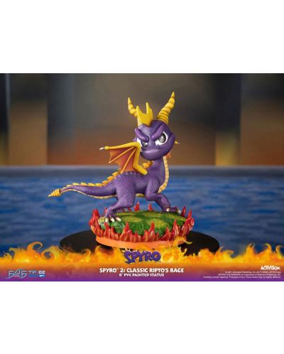 Статуетка First 4 Figures Games: Spyro - Spyro, 20 cm - 3