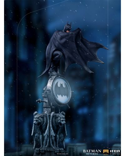 Статуетка Iron Studios DC Comics: Batman - Batman (Batman Returns) (Deluxe Version), 34 cm - 10