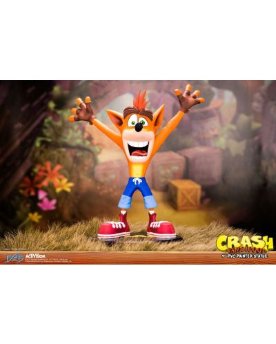 Статуетка First 4 Figures Games: Crash Bandicoot - Crash, 23 cm - 10